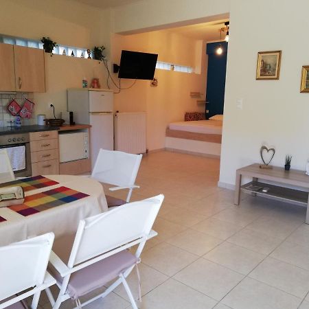 Althea Holiday Studio Agia Marina  Esterno foto