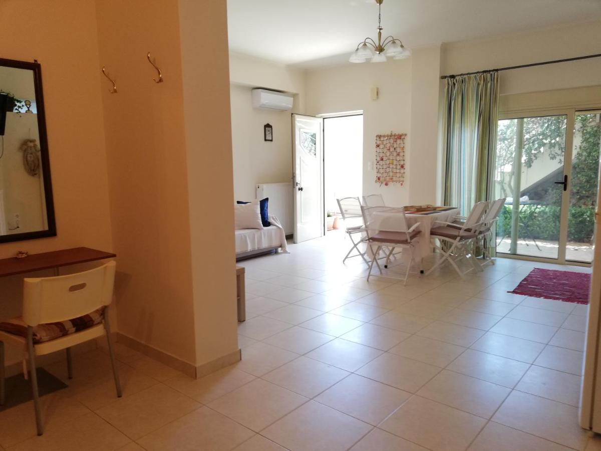 Althea Holiday Studio Agia Marina  Esterno foto