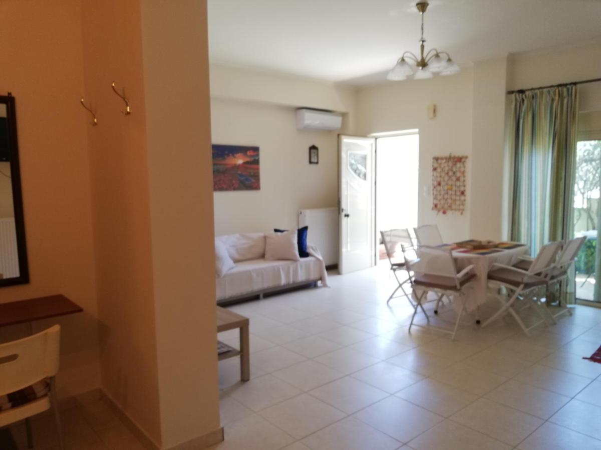 Althea Holiday Studio Agia Marina  Esterno foto